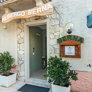 Hotel Berna