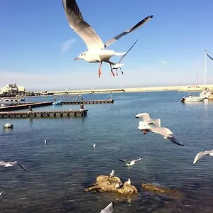 Annette Frühstückspension Bari